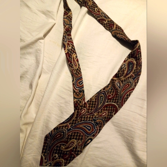 Givenchy Tie - Picture 1 of 3